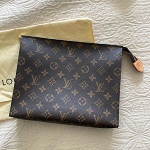 Louis Vuitton Toiletry Pouch 26 Discontinued